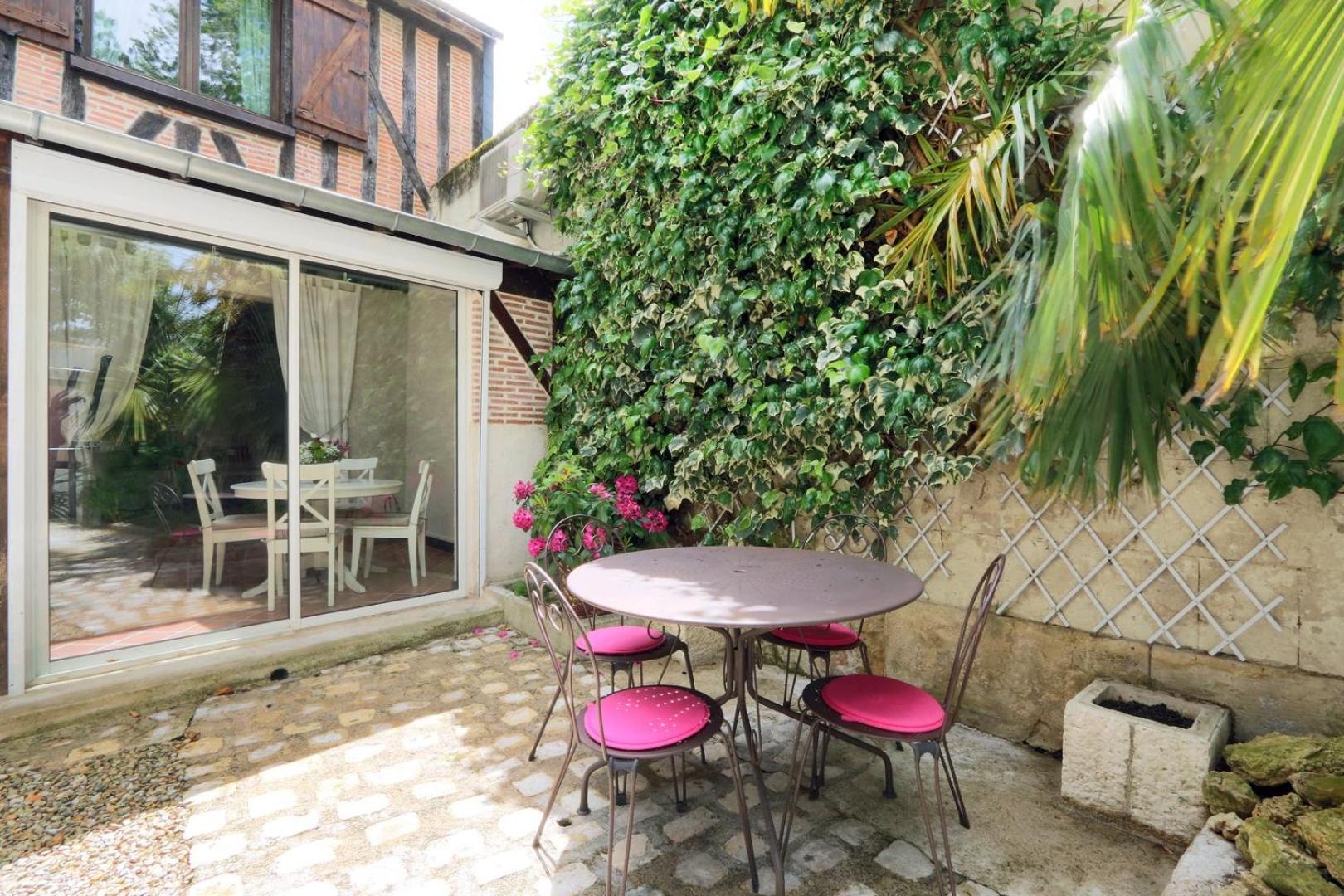Apartment Elegant And Spacious T2 #tours #halles #courprivee Tours