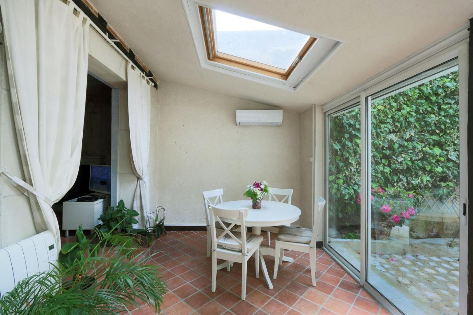 Apartment Elegant And Spacious T2 #tours #halles #courprivee *